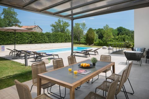 VILLA del SOL with large garden perfect for families Villa in Istria County