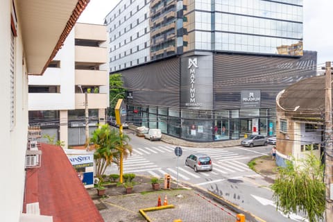 Day, Street view, Location