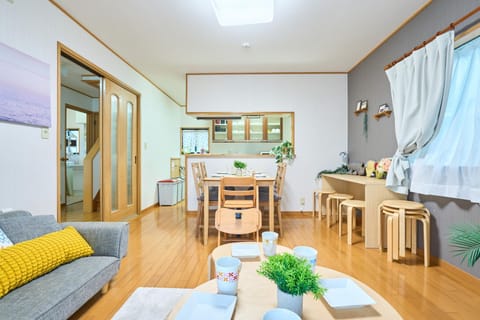 Comfy Home Koiwa Bed and Breakfast in Chiba Prefecture