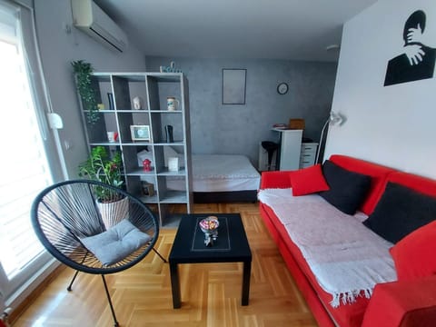Studio IKA Apartment in Belgrade