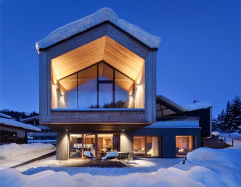 Property building, Winter