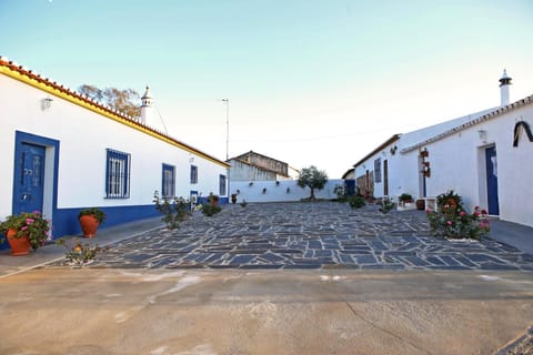 Monte da Moloneta House in Beja District