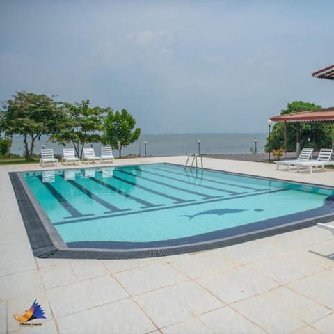 Nilakma Lagoon Hotel in Negombo