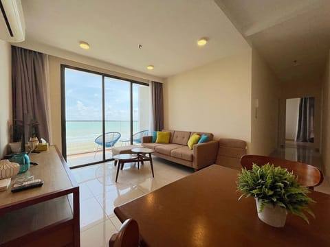 Living room, Seating area, Dining area, Sea view