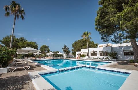 Bungalows Es Pins - Emar Hotels Hotel in Formentera