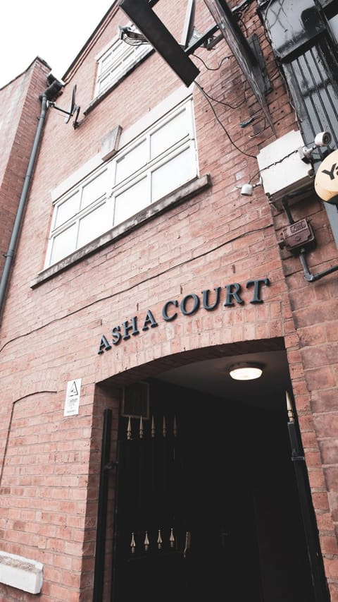 Asha Court Serviced Apartments Condo in Worcester