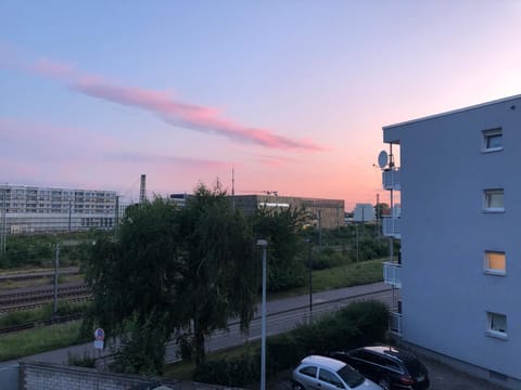 Neighbourhood, View (from property/room), City view, Street view, Sunset