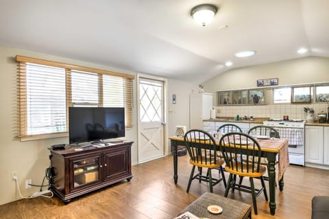Cozy Arroyo Grande Cottage with Patio and Grill! Maison in Arroyo Grande