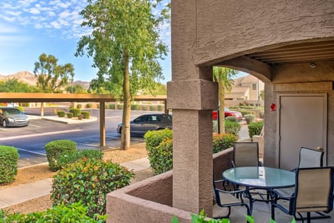 Scottsdale Home Pool Access, 1 Mi to Westworld Apartment in Scottsdale