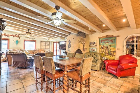 Tucson Home by Nature Preserve Perfect for Hiking House in Catalina Foothills