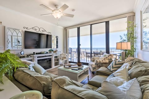 Resort-Style Dauphin Island Penthouse Luxury Condo Condo in Dauphin Island