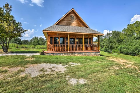 Hot Springs Cabin Rental 2 Mi to Lake Hamilton! Haus in Garland County