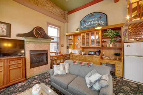 Historic Downtown Saugatuck Loft Apartment! Copropriété in Saugatuck