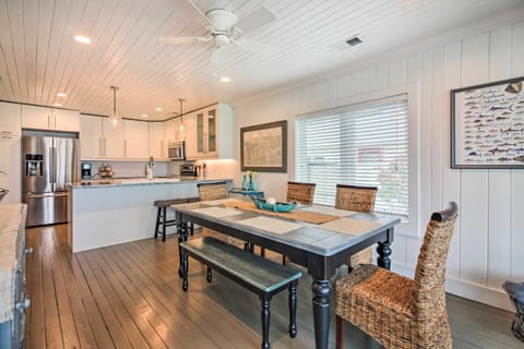 Sunset Cottage on Paukie Island with Private Dock! Haus in Beaufort