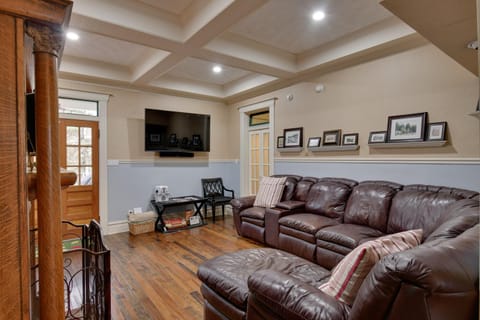 Historic Hot Springs Home Less Than 1 Mi to Oaklawn! House in Hot Springs