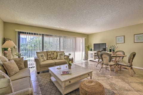 Siesta Key Condo Resort Amenities, Walk to Beach! Condo in Siesta Key