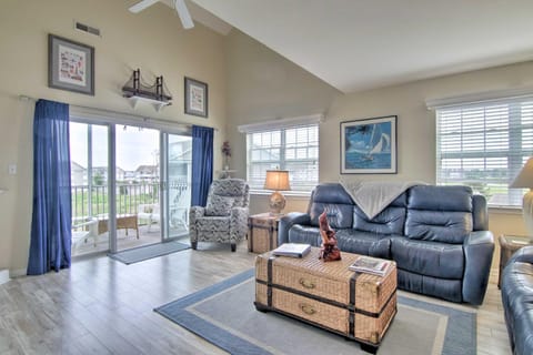 Ocean View Condo by Bethany Beach with Balcony! Appartement in Sussex County