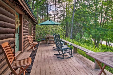 Award-Winning Log Cabin, Top 5 in New England! Casa in South Londonderry
