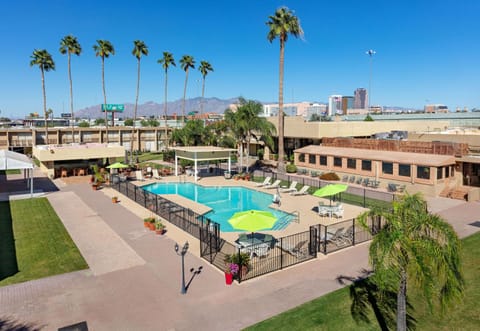 On site, Pool view, Swimming pool, Swimming pool