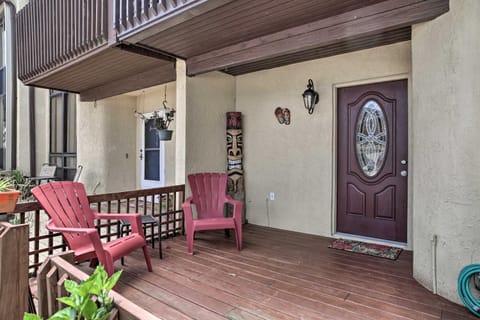 Updated Cape Canaveral Townhome, Walk to the Beach Maison in Cape Canaveral