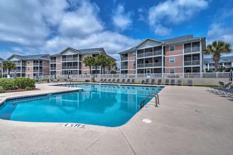 Myrtle Beach Oasis on River Oaks Golf Course! Apartamento in Carolina Forest