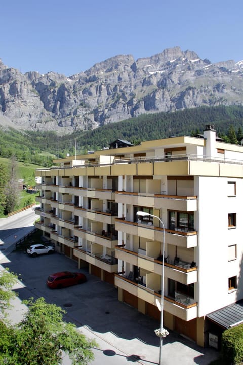 Baron / Baronesse Apartments Apartment in Canton of Valais