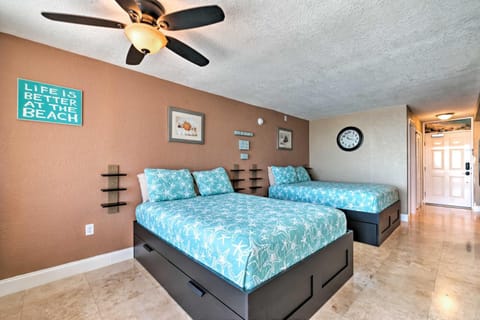 Oceanfront Daytona Beach Studio with Pool Access! Apartamento in Daytona Beach Shores