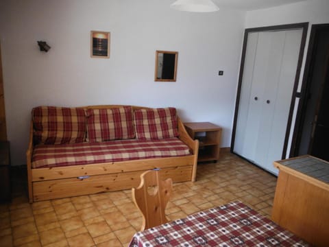 Résidence Ancolie - Hauts De Planchamp - Studio pour 6 Personnes 07 Apartment in Champagny-en-Vanoise