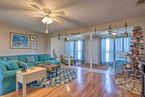 Lovely Dauphin Island Cottage with Deck and Gulf Views House in Dauphin Island