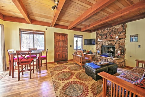 Big Bear Retreat with Porch and Yard Near Snow Summit! House in Big Bear