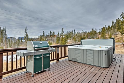 Granby Vacation Rental with Hot Tub and Mtn Views House in Granby