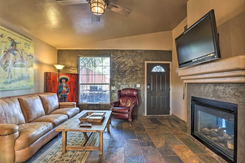 Tucson Home with Porch and Lavish Yard Near Trail Heads House in Catalina Foothills
