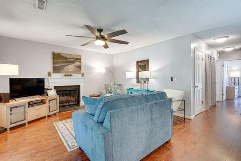 Mount Pleasant Condo - Near Charleston and Beaches! Apartment in Mount Pleasant