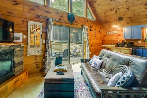 Luray Cabin Near Downtown and Shenandoah River Apartment in Shenandoah Valley