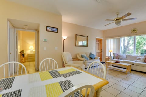 Ft Lauderdale Area Condo - Walk to Beach and Shops! Apartment in Lauderdale-by-the-Sea