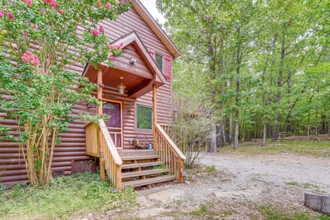 Cabin on Table Rock Lake with Hot Tub and Fire Pit! House in Oliver Township