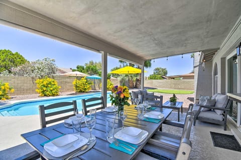 Modern Getaway with Pool about 2 Mi to Kierland Commons! House in Scottsdale