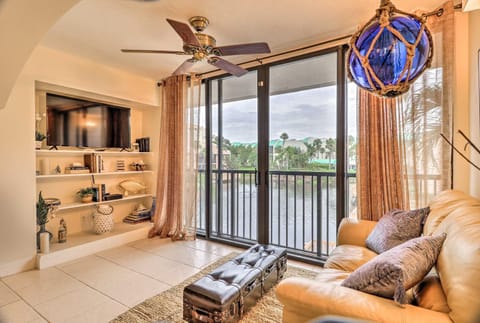 Hutchinson Island Condo with 5 Pools and Golf Course! Copropriété in Fort Pierce