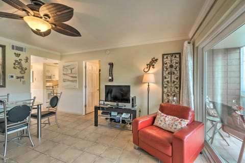 Longboat Key Condo with Lanai, Walk to Beach and Shops Copropriété in Longboat Key