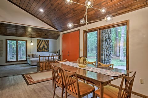 Arbor Vitae Home with Game Room - Snowmobiles Welcome Haus in Wisconsin