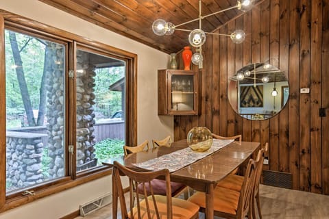 Arbor Vitae Home with Game Room - Snowmobiles Welcome Maison in Wisconsin
