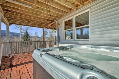 Condo with Hot Tub, Mins to Story Land and Cranmore! Eigentumswohnung in North Conway