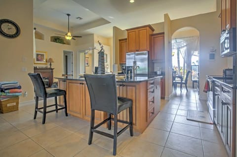 Upscale Marco Island Villa with Outdoor Bar and Pool! Villa in Marco Island