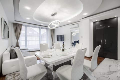 Kiraly 44 Luxury Apartment Eigentumswohnung in Budapest