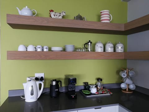 Coffee/tea facilities, Kitchen or kitchenette, Other, Drinks