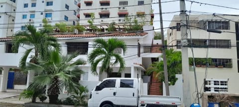 Property building, Neighbourhood, Street view, Location