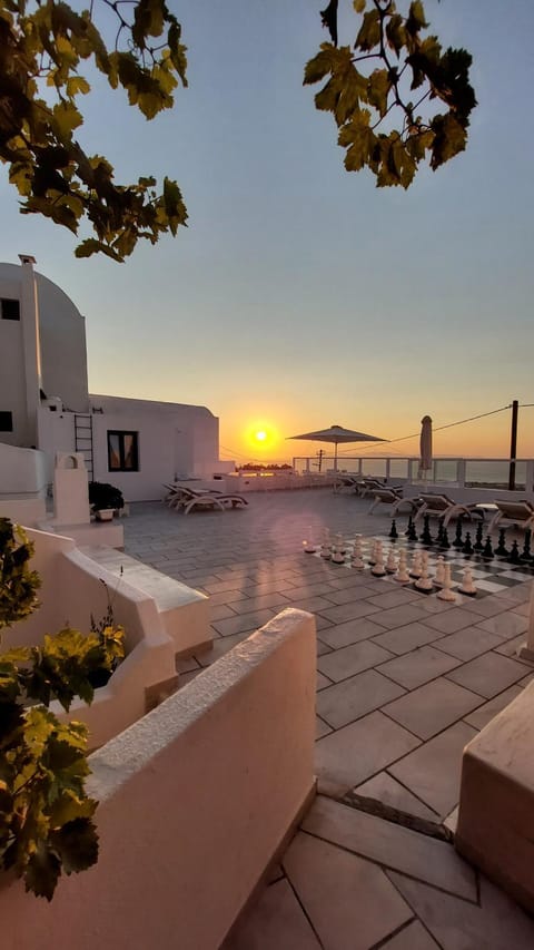 Olympic Villas Apartment hotel in Oia