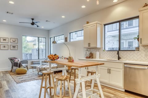 The Saint on St Johns Apartment in Austin