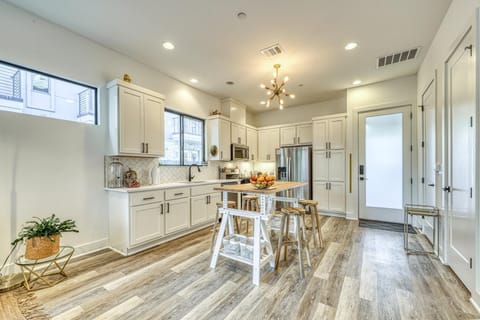 The Saint on St Johns Apartment in Austin