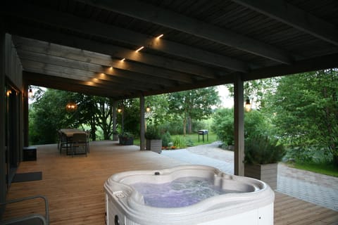 Garden view, Inner courtyard view